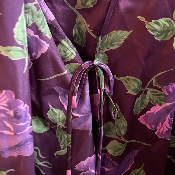 NWT Vintage Morgan Taylor Robe and Nightgown Matching Set! - Picture 10 of 12